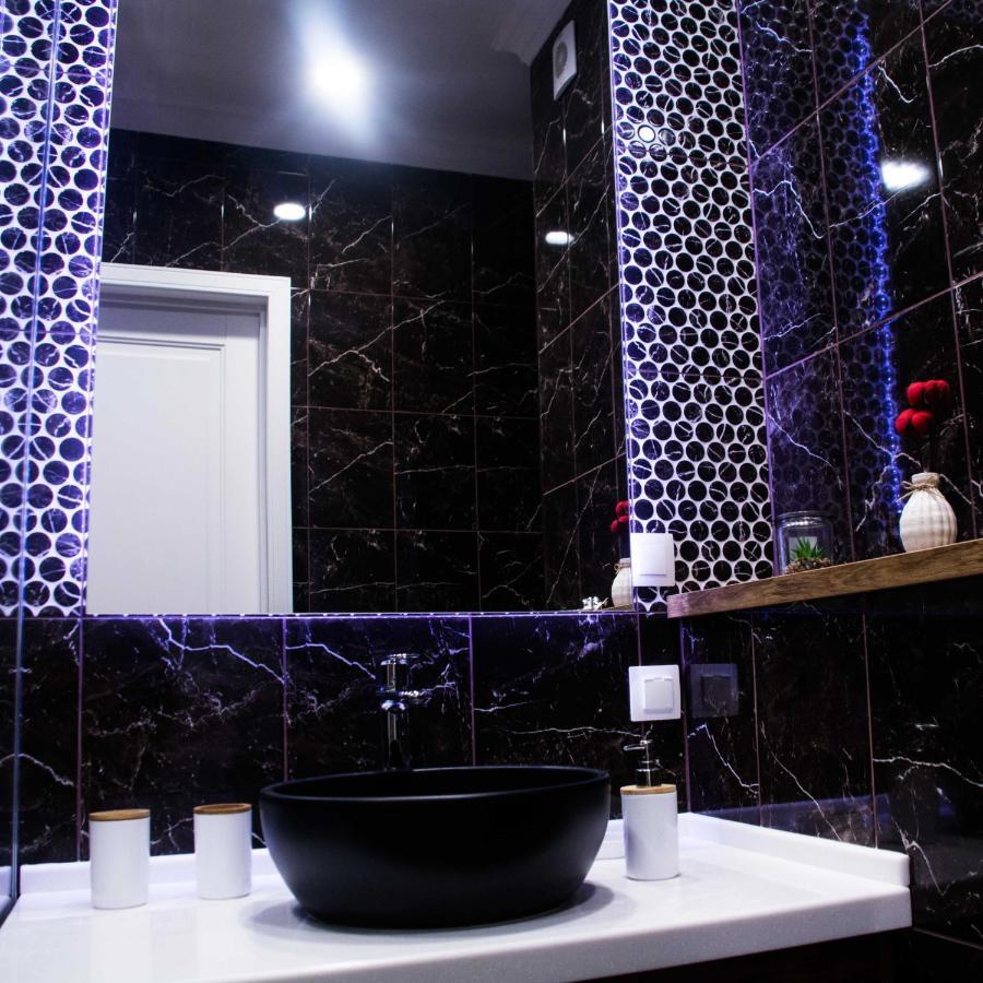 Deluxe - Tamerlan Shymkent
